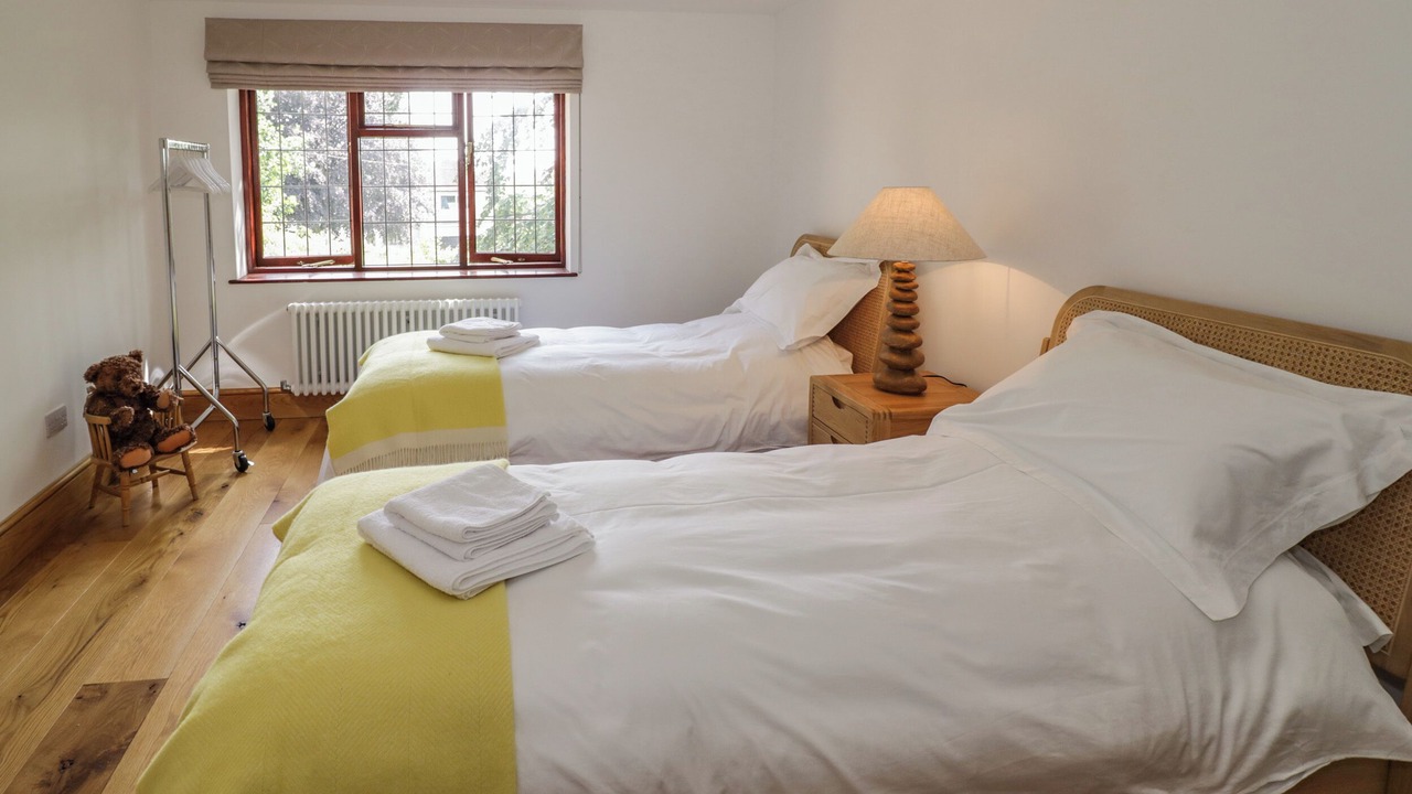 Photo of Others in Rufford