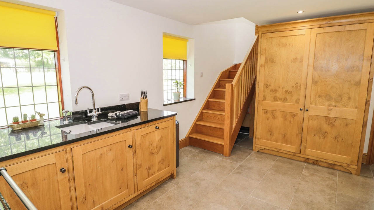 Photo of Others in Rufford