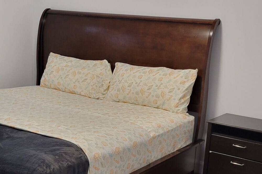 Photo of Bedroom in Notre-Dame-des-Laurentides