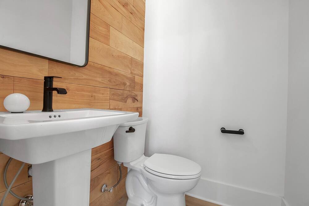 Photo of Bathroom in Ellicottville