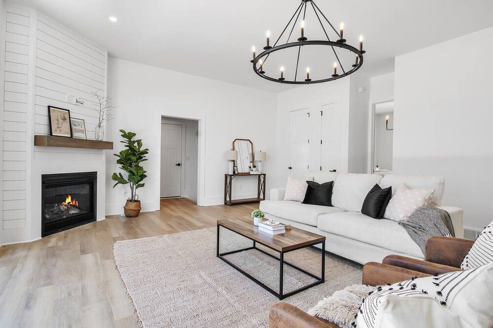 Photo of Livingroom in Ellicottville