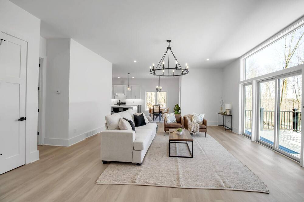 Photo of Livingroom in Ellicottville