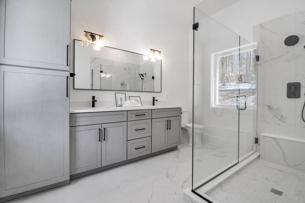 Photo of Bathroom in Ellicottville