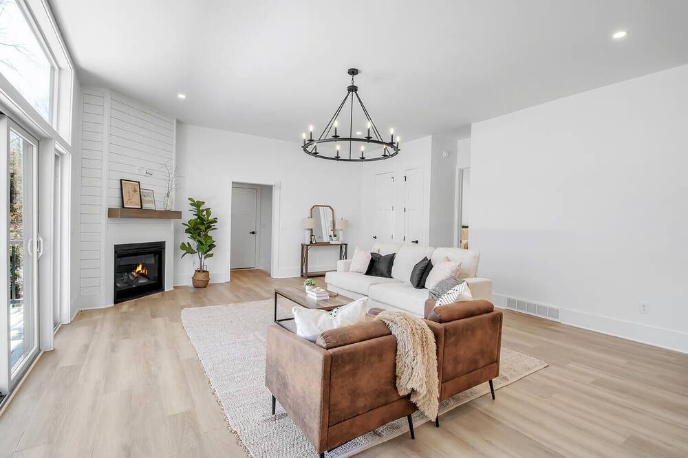 Photo of Livingroom in Ellicottville