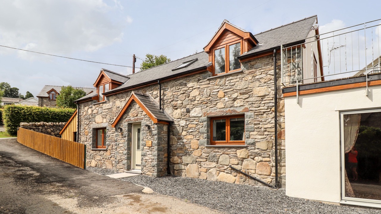 Photo of Others in Llandderfel