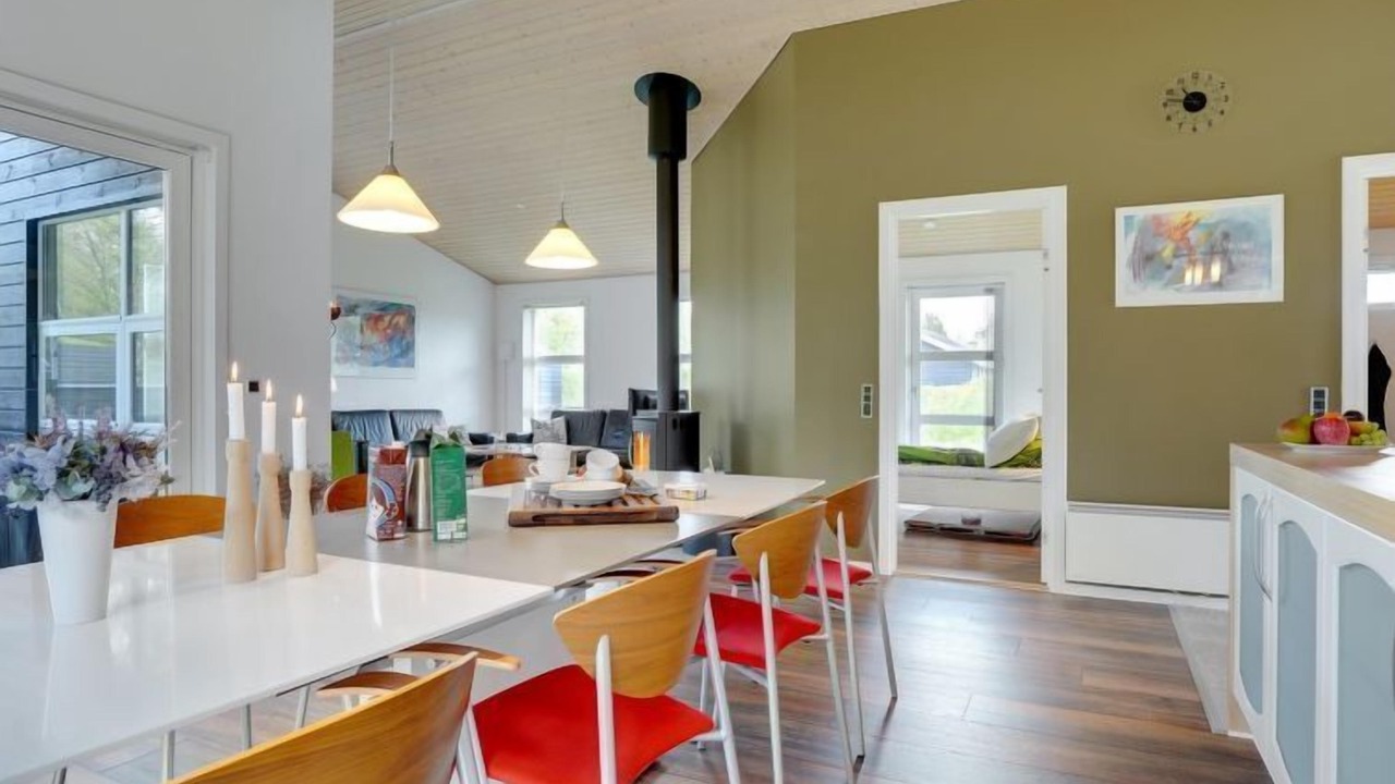 Photo of Kitchen in Hou