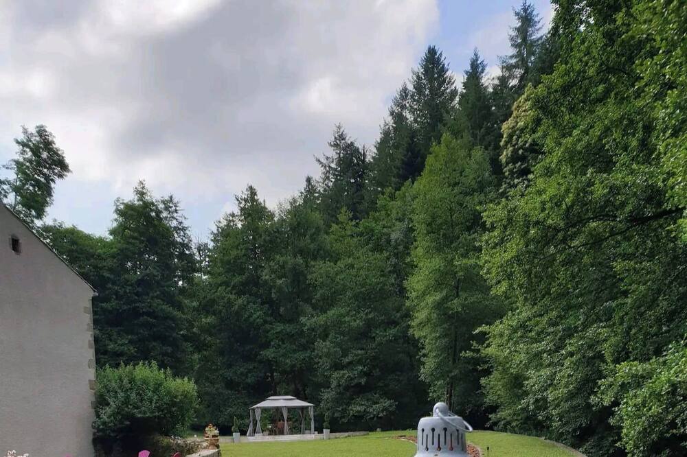 Photo of Outdoor in Saint-Quentin-sur-Sauxillanges