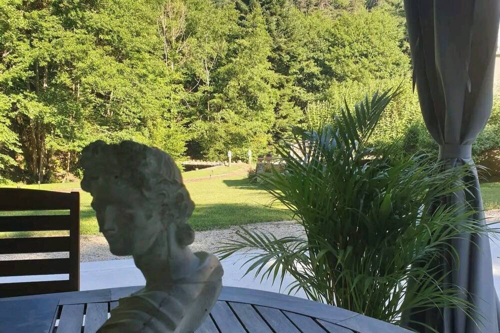 Photo of Outdoor in Saint-Quentin-sur-Sauxillanges