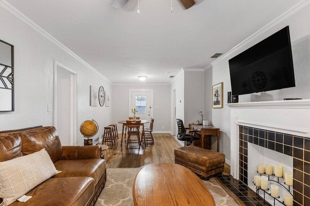 Photo of Livingroom in Wichita Falls