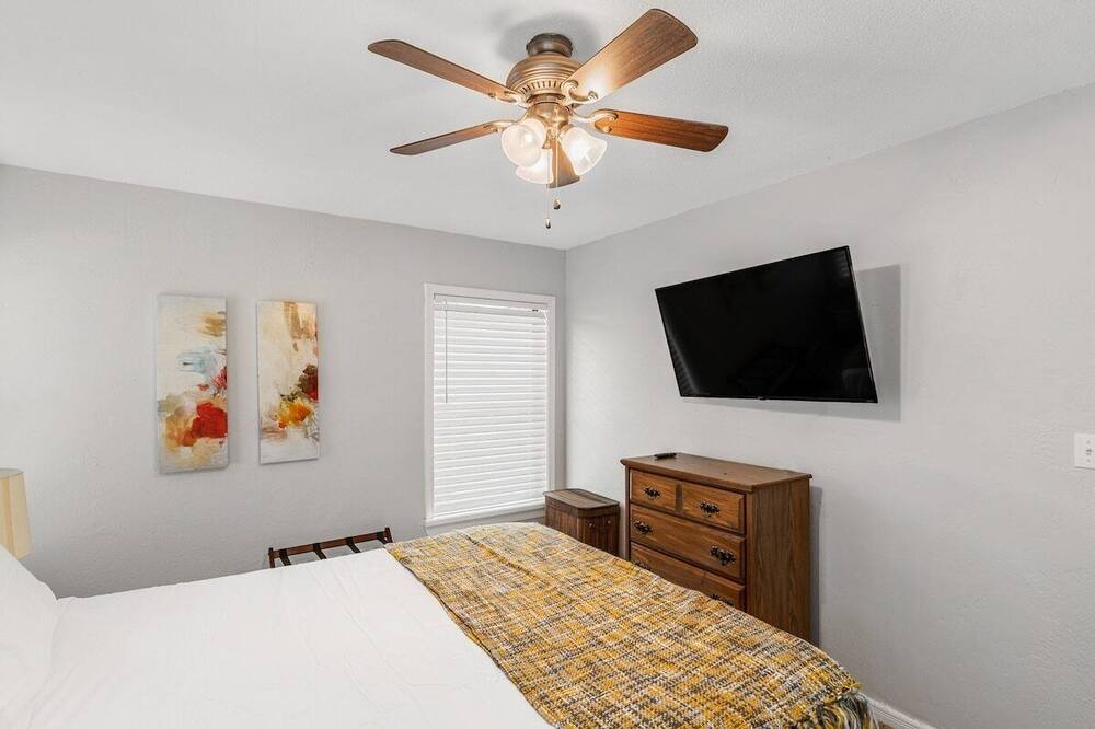 Photo of Bedroom in Wichita Falls