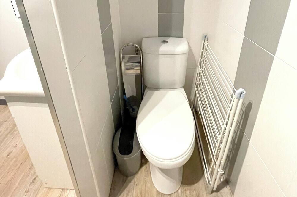 Photo of Bathroom in Prats-de-Mollo-la-Preste