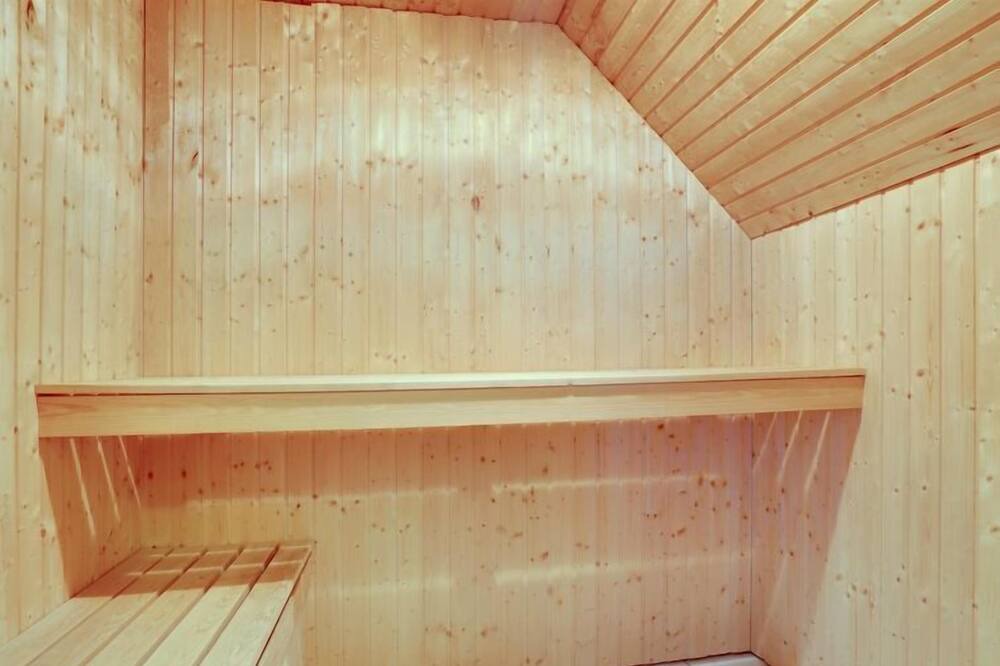 Photo of Bathroom in Øby