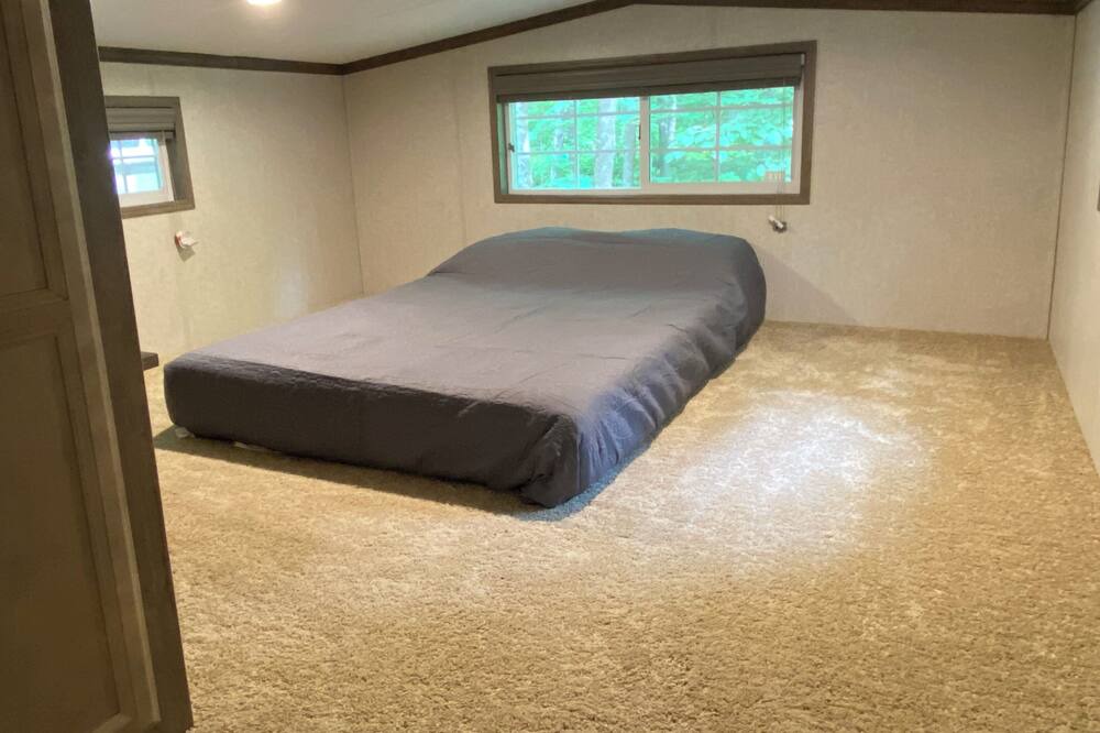 Photo of Bedroom in Brill