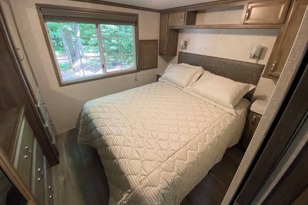 Photo of Bedroom in Brill