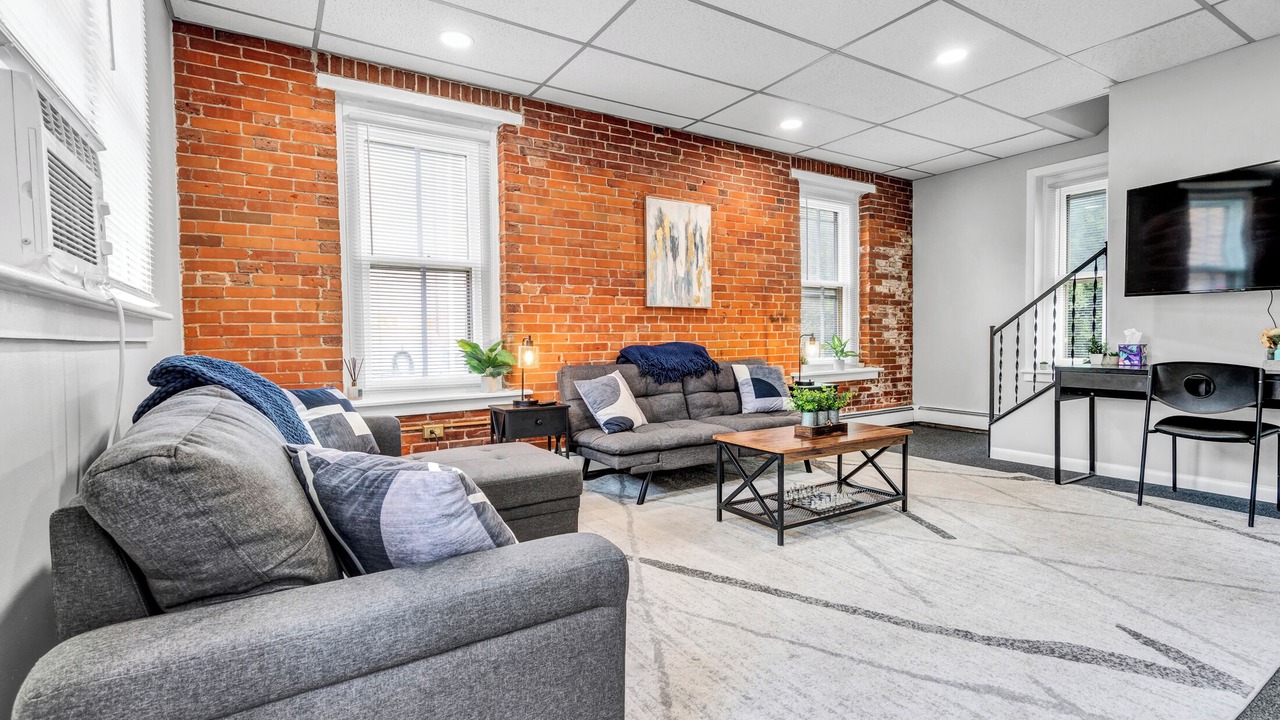 Photo of Livingroom in Schwenksville