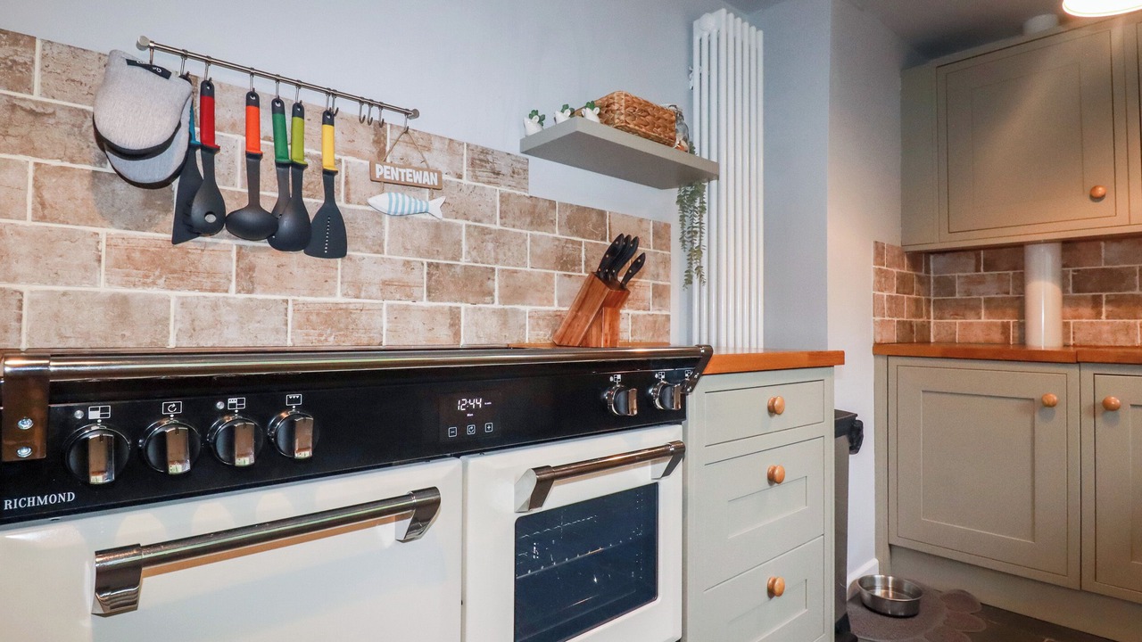 Photo of Others in Pentewan