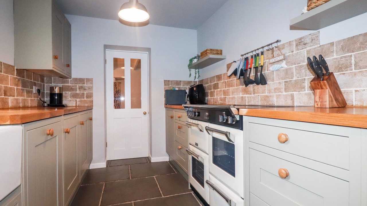 Photo of Others in Pentewan