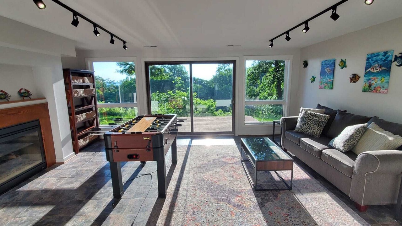 Photo of Livingroom in Fredericksburg
