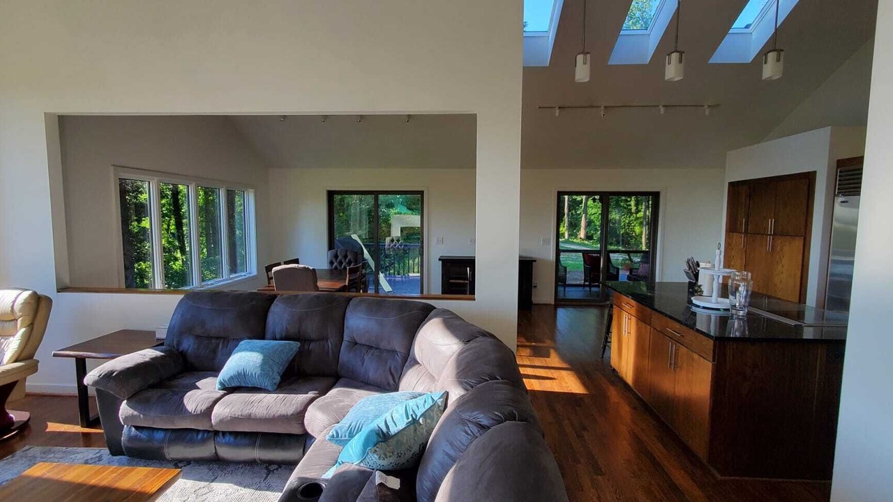 Photo of Livingroom in Fredericksburg