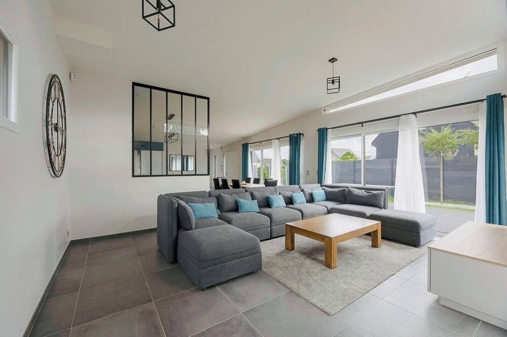 Photo of Livingroom in Bruz