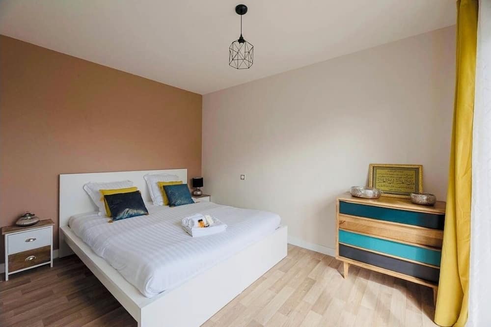 Photo of Bedroom in Bruz