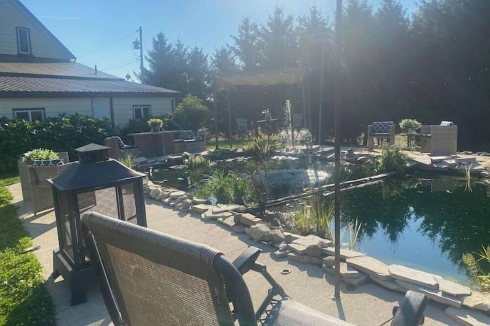 Photo of Outdoor in Walkerton