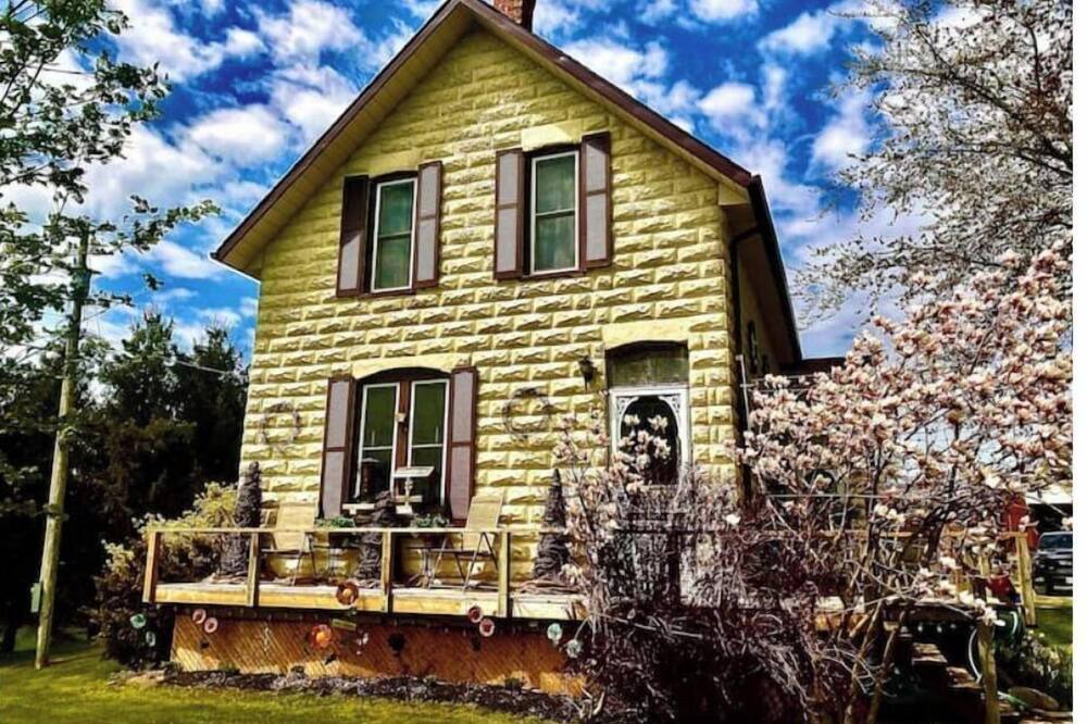 Photo of Outdoor in Walkerton