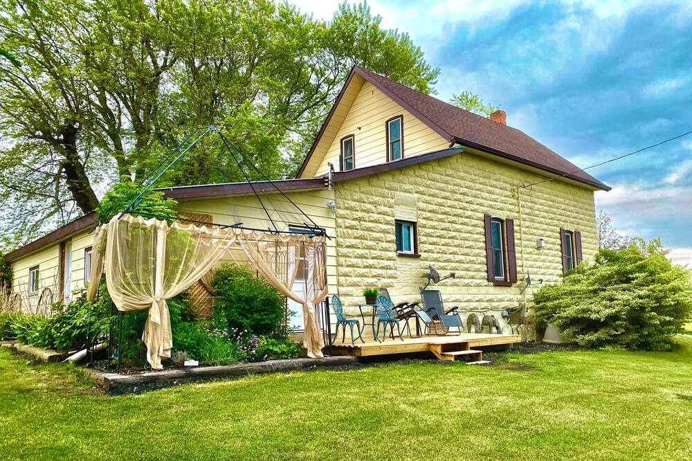 Photo of Outdoor in Walkerton