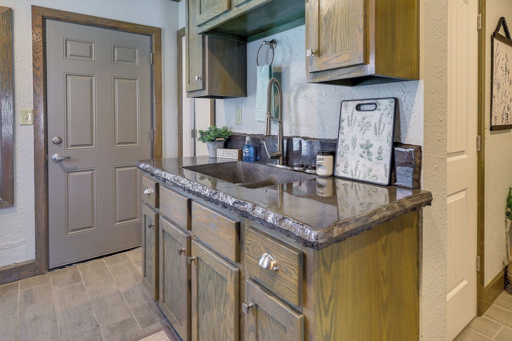 Photo of Kitchen in Neosho