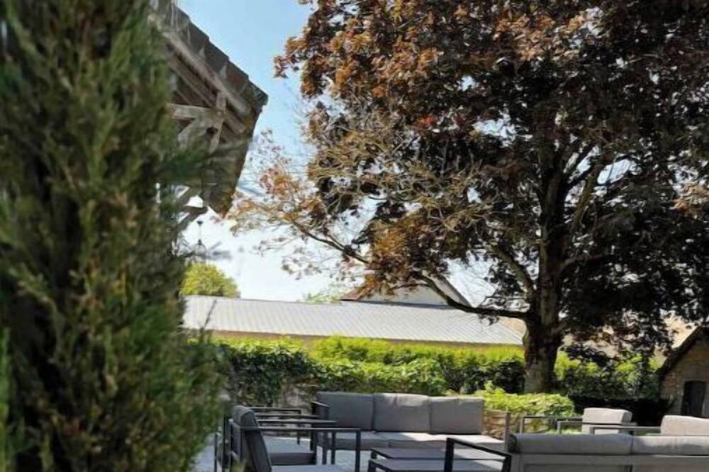 Photo of Outdoor in Les Essarts-les-Sezanne