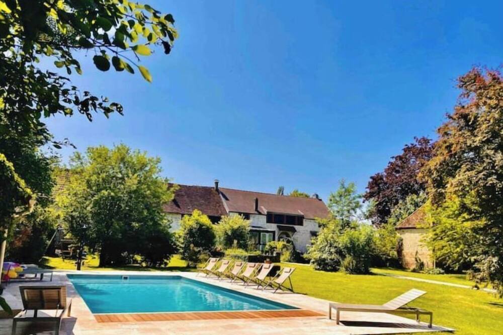 Photo of Outdoor in Les Essarts-les-Sezanne