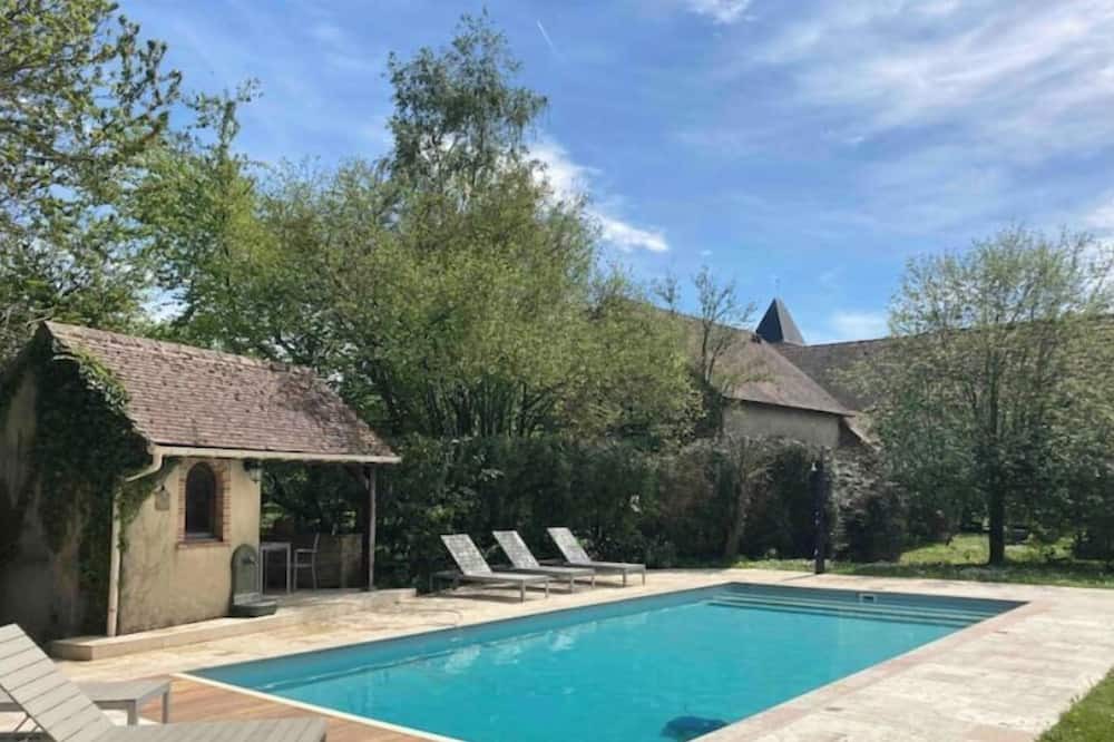 Photo of Outdoor in Les Essarts-les-Sezanne