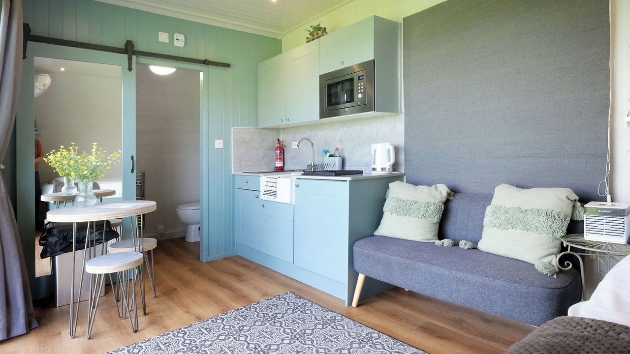 Photo of Others in Skewen