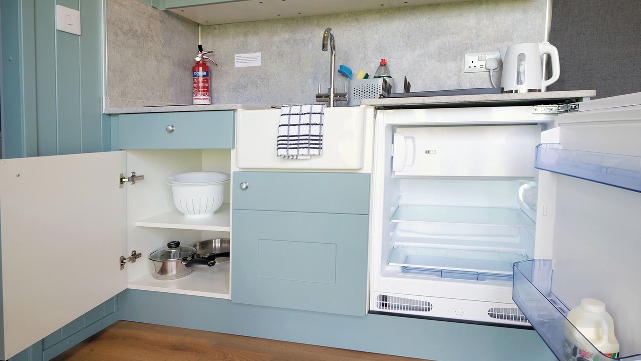 Photo of Kitchen in Skewen