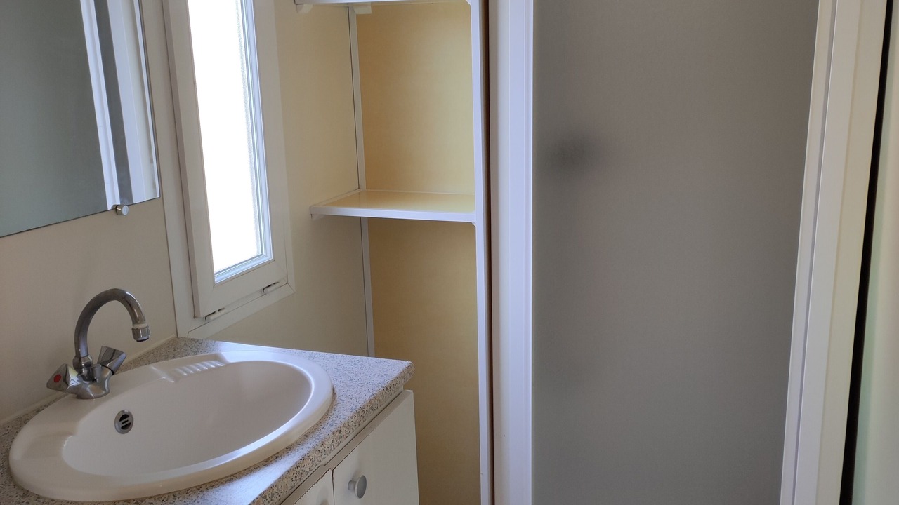 Photo of Others in Lancin