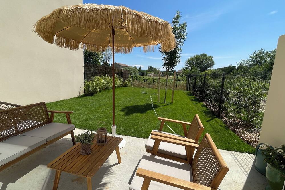 Photo of Outdoor in Entraigues-sur-la-Sorgue
