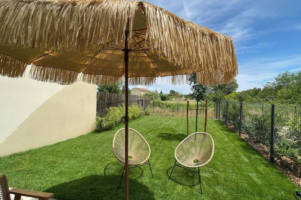Photo of Outdoor in Entraigues-sur-la-Sorgue