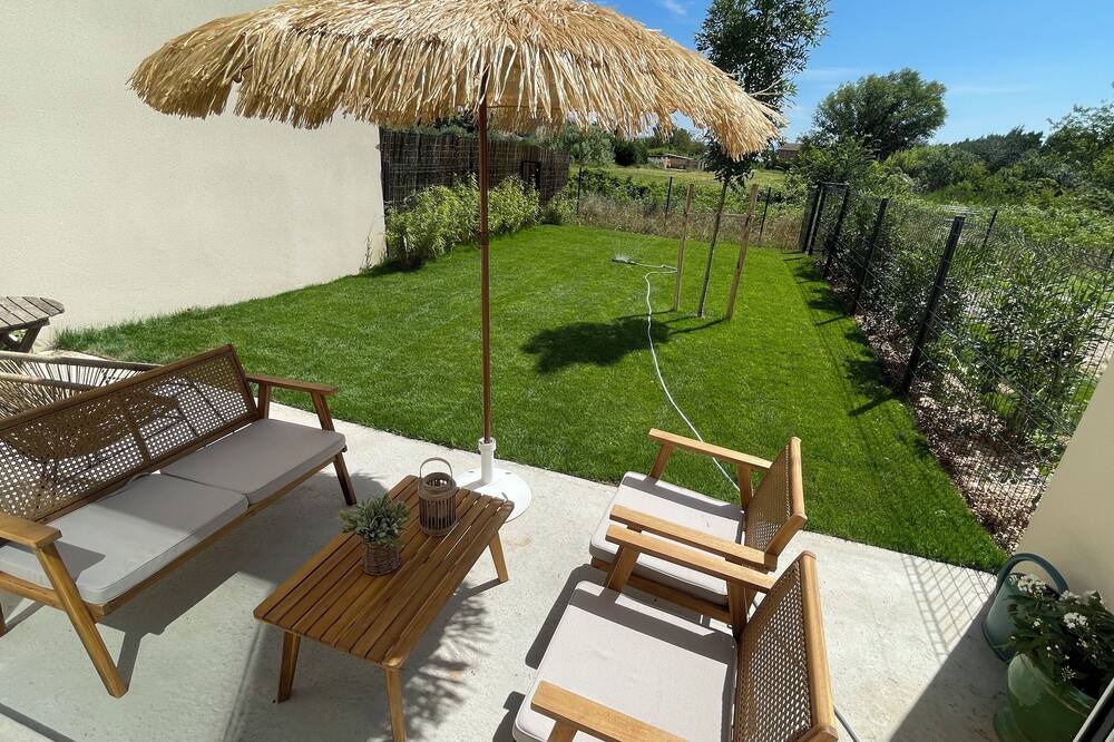 Photo of Outdoor in Entraigues-sur-la-Sorgue