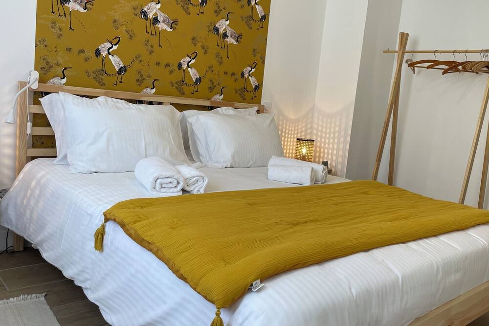 Photo of Bedroom in Entraigues-sur-la-Sorgue