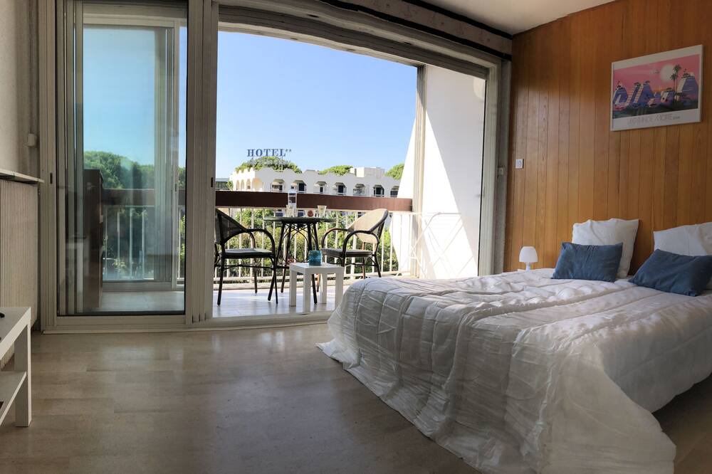 Photo of Bedroom in La Grande-Motte