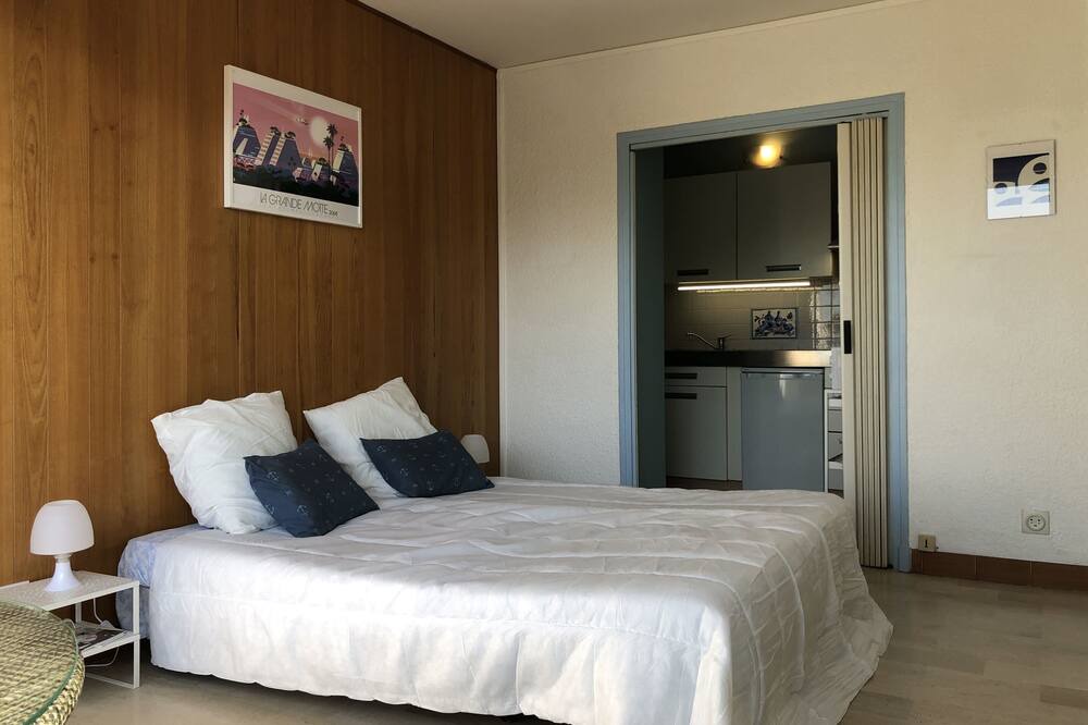 Photo of Bedroom in La Grande-Motte