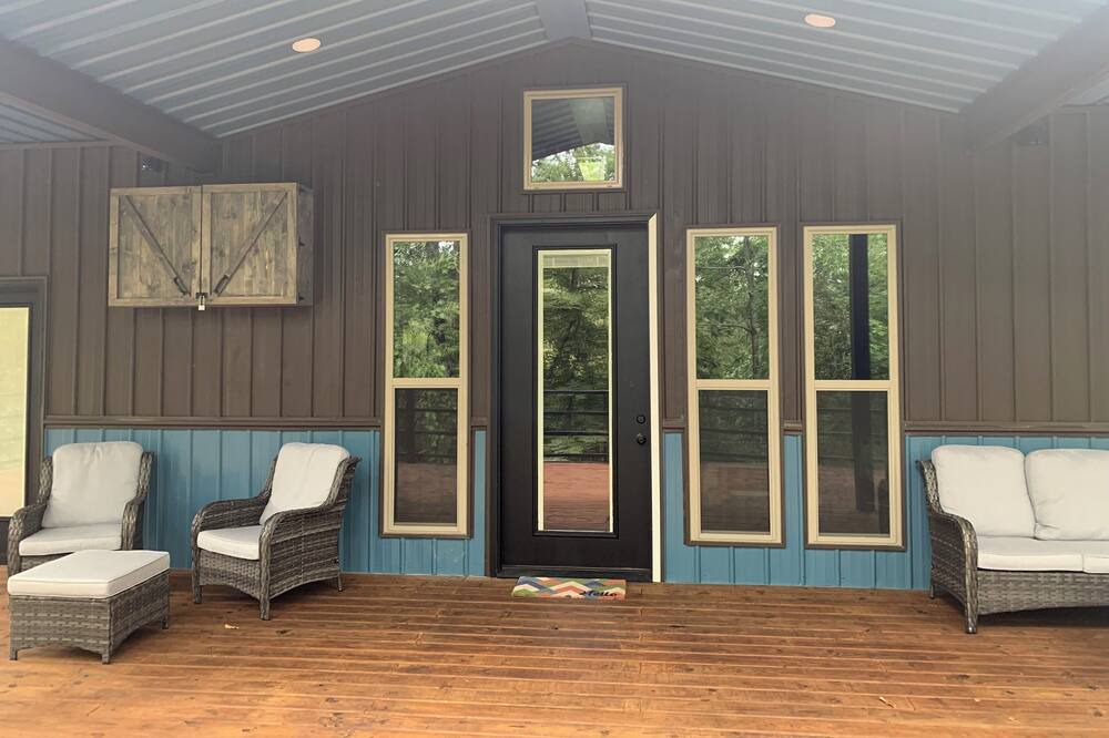 Photo of Outdoor in Cookson