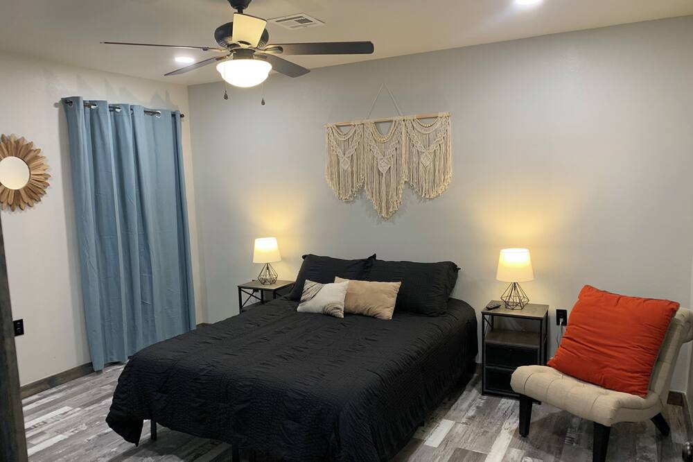 Photo of Bedroom in Cookson