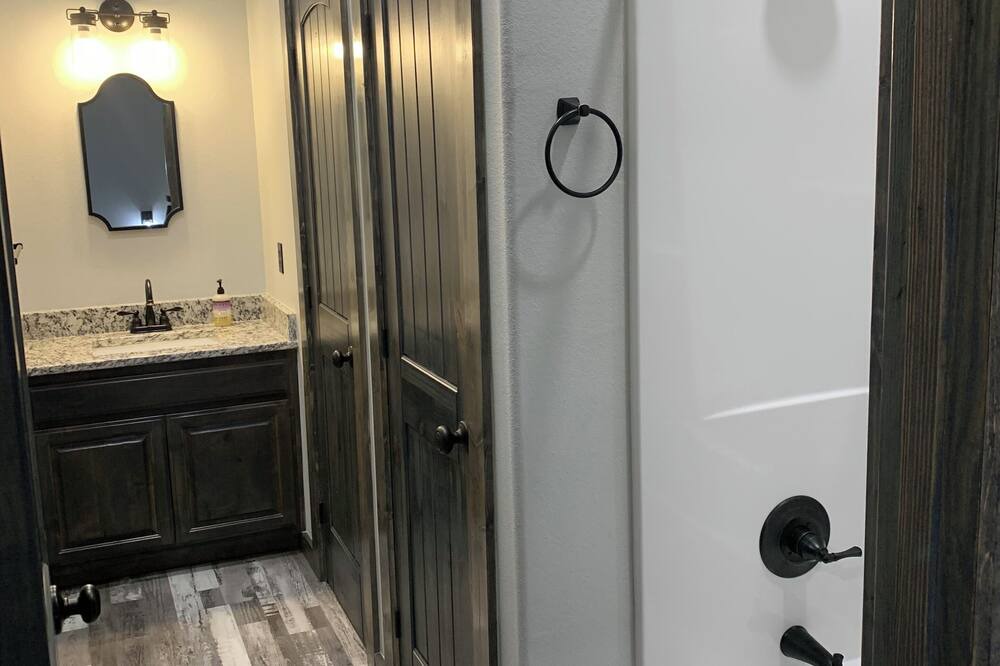Photo of Bathroom in Cookson