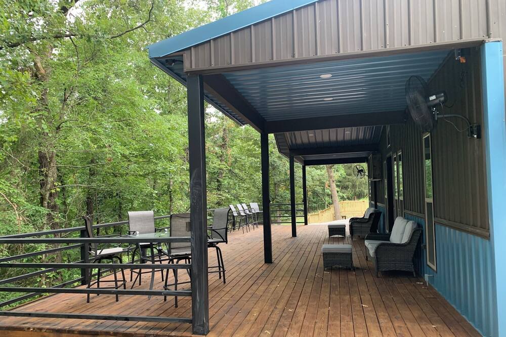 Photo of Outdoor in Cookson