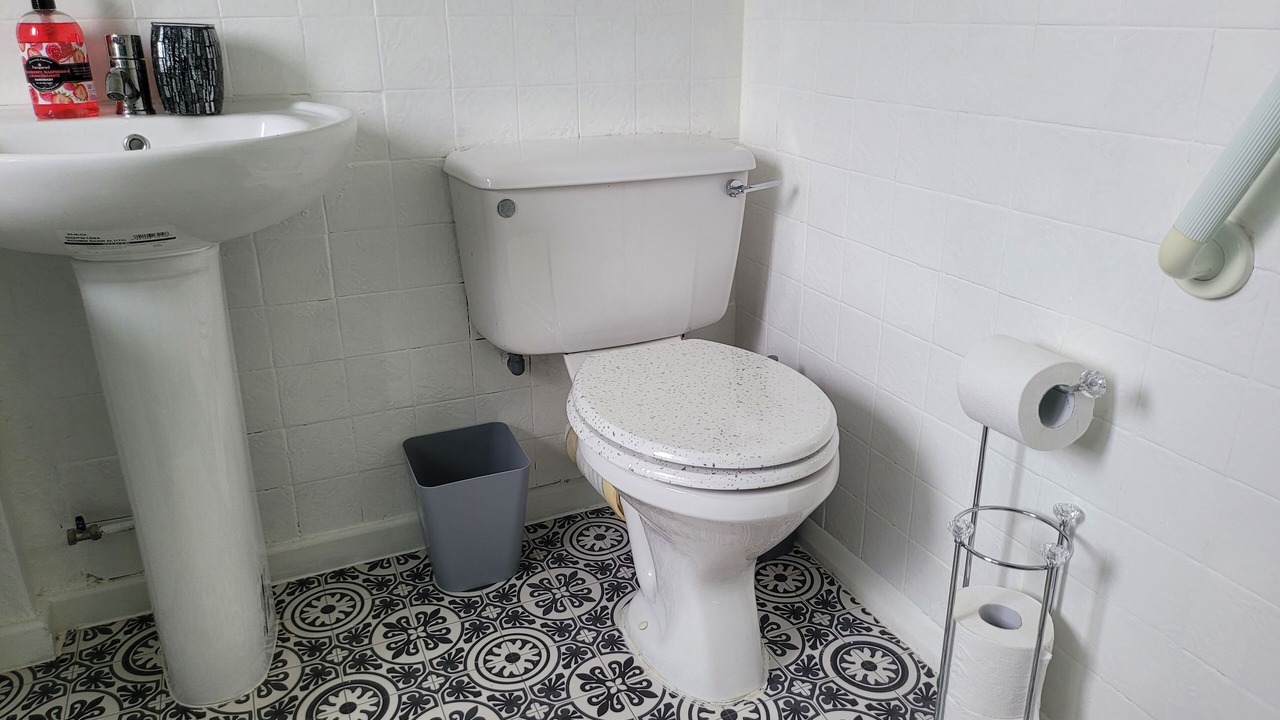 Photo of Bathroom in Reading