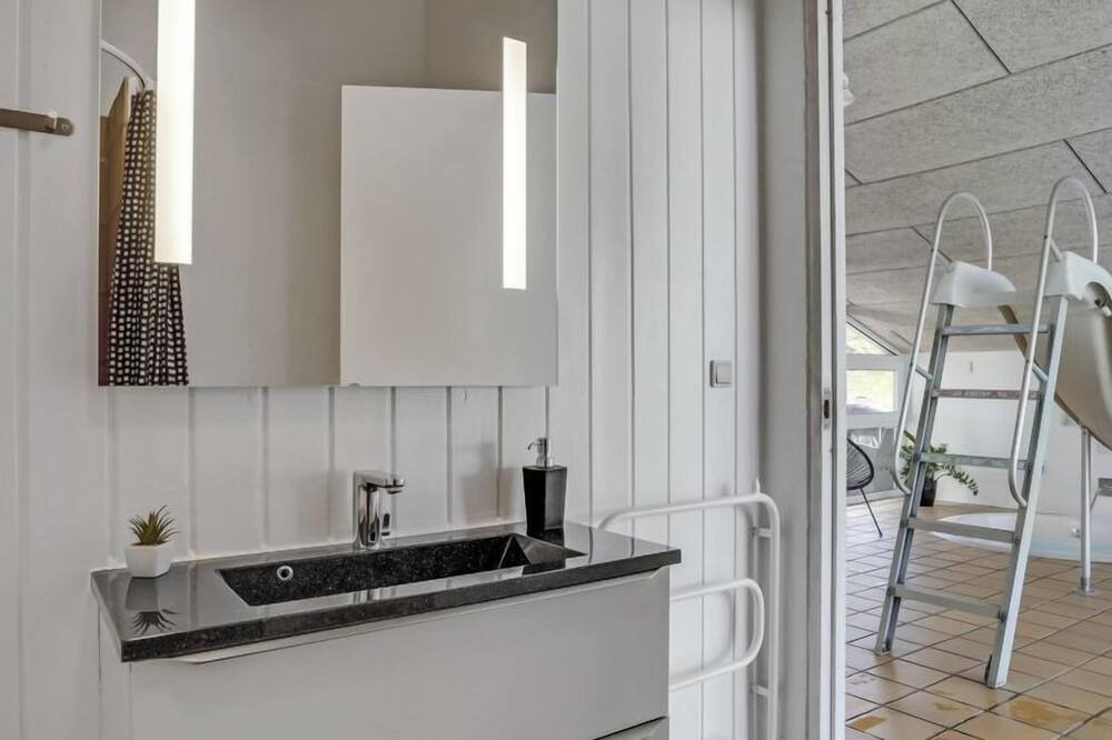 Photo of Bathroom in Hjørring