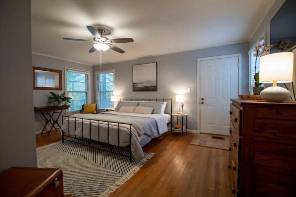 Photo of Bedroom in Wichita Falls