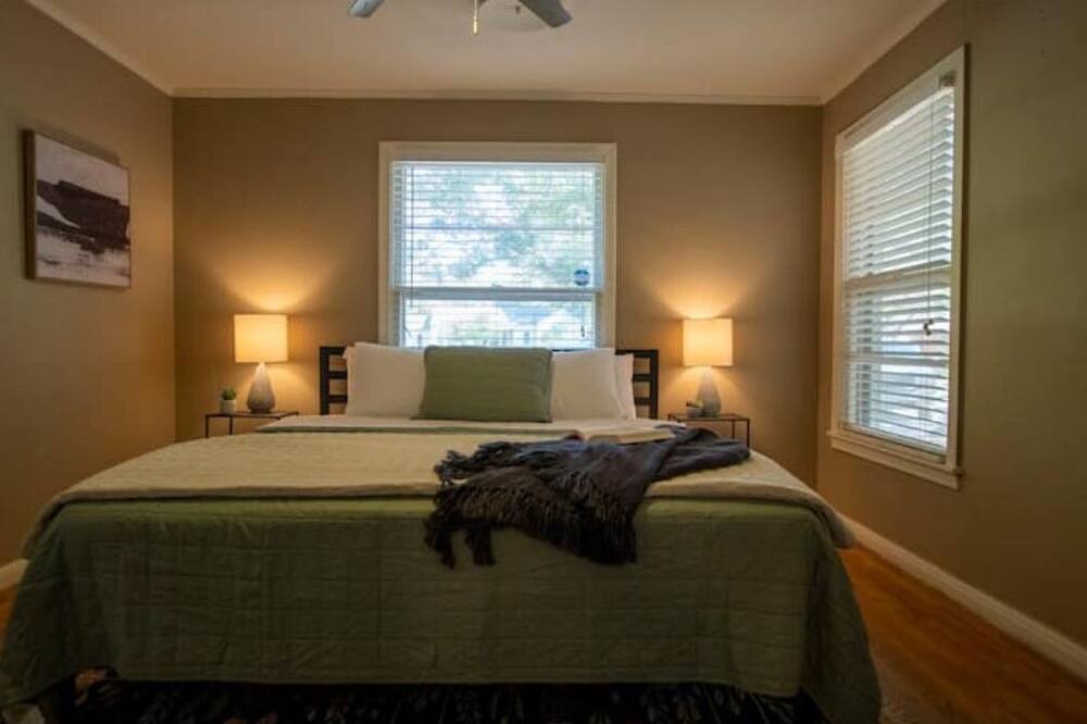 Photo of Bedroom in Wichita Falls