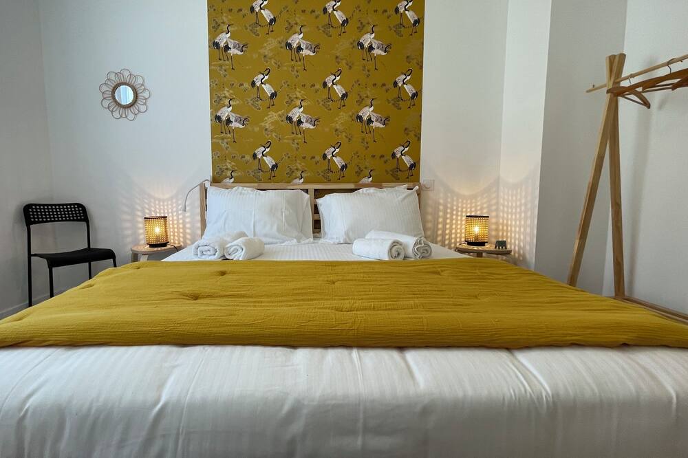 Photo of Bedroom in Entraigues-sur-la-Sorgue